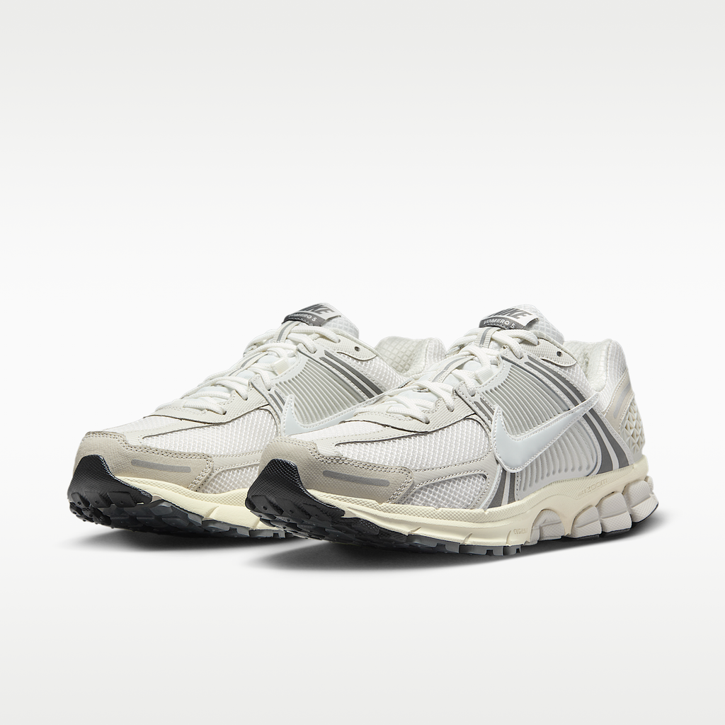 Nike Zoom Vomero 5 SE